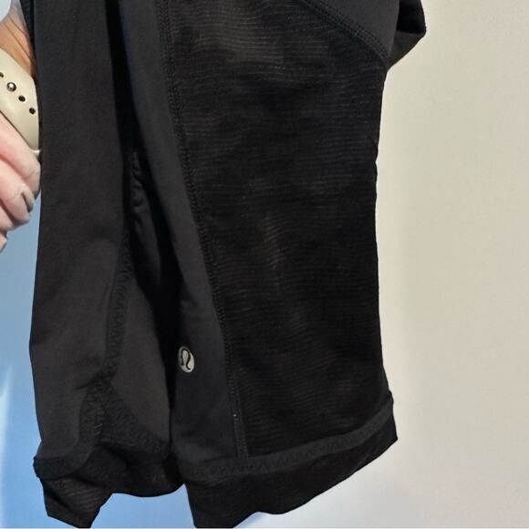 Lululemon Crop Leggings SZ 6 - Picture 4 of 7